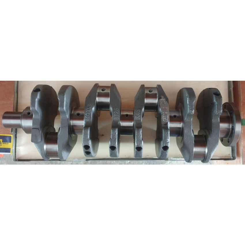 WAŁ KORBOWY OE 8200590738 RENAULT 16V2.5DCI 01-