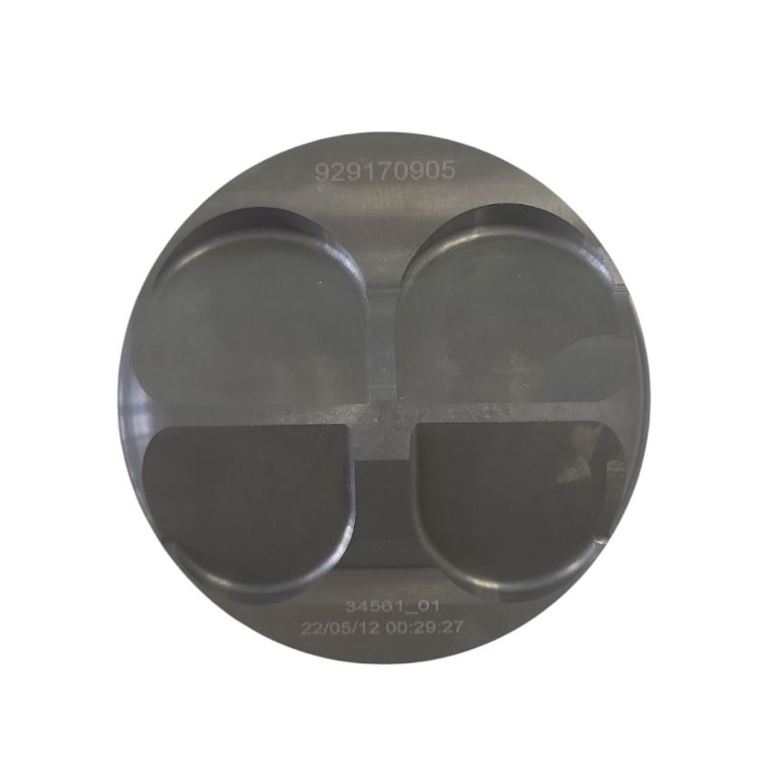 KOMPLET TŁOKÓW MAHLE 929170905 0.50 HONDA RACING 2.0