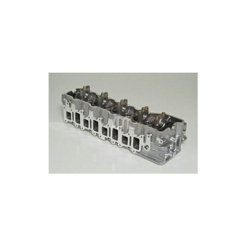 GŁOWICA AMC 908515 MITSUBISHI 2.8D mot-4M40 97-