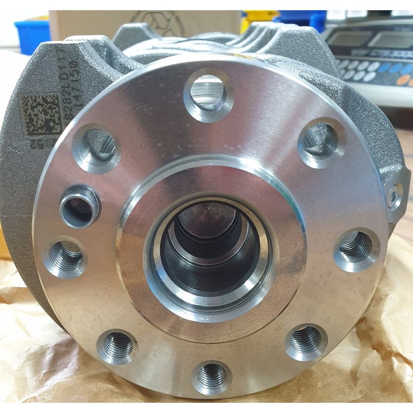 WAŁ KORBOWY MEC DIESEL 11050 PSA 2.2HDI 00-