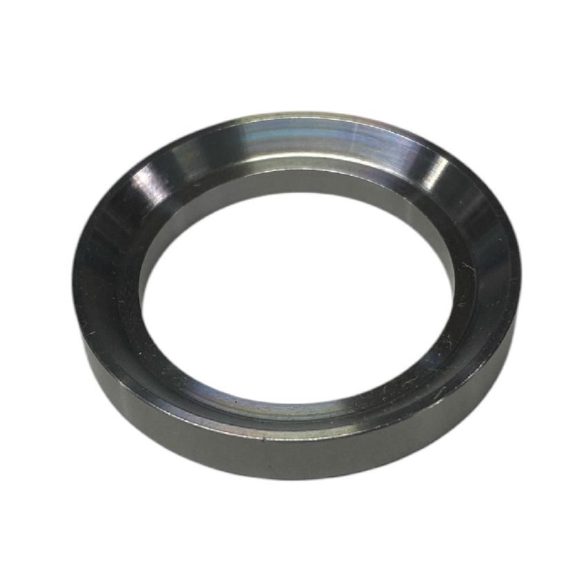 GNIAZDO ZAWOROWE MV PARTS Z32384 ZAWÓR WYDECHOWY stal URSUS C-360